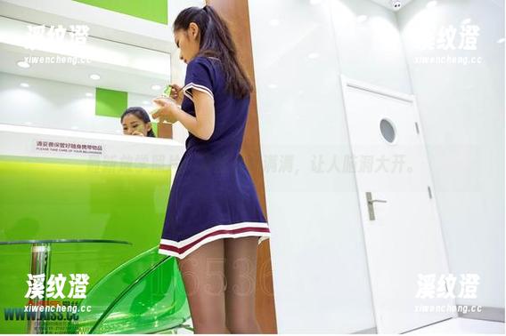最新放学照片，爱丝资源满满，让人脑洞大开。
