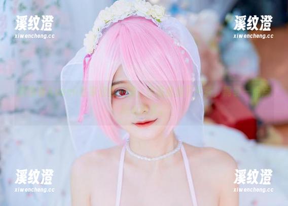 原图看Azami在家轻松一刻，作品就像下午茶，需要一点点耐心欣赏。