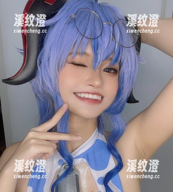 看，Azami在无圣光下的GuitarSister，居然比想象中更迷人