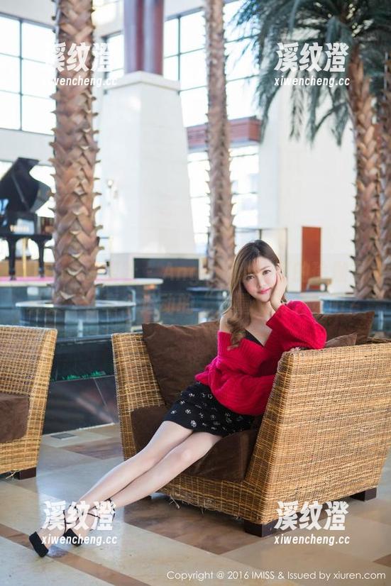 IMiss爱蜜社 - Angela小热巴的瑜伽写真集，分享个运动的“力量”的感觉吧？