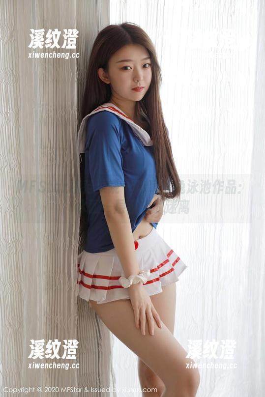 MFStar模范学院-草莓兔兔 MFStar模范学院 - 草莓兔兔泳池作品:水面一层淡淡的迷离