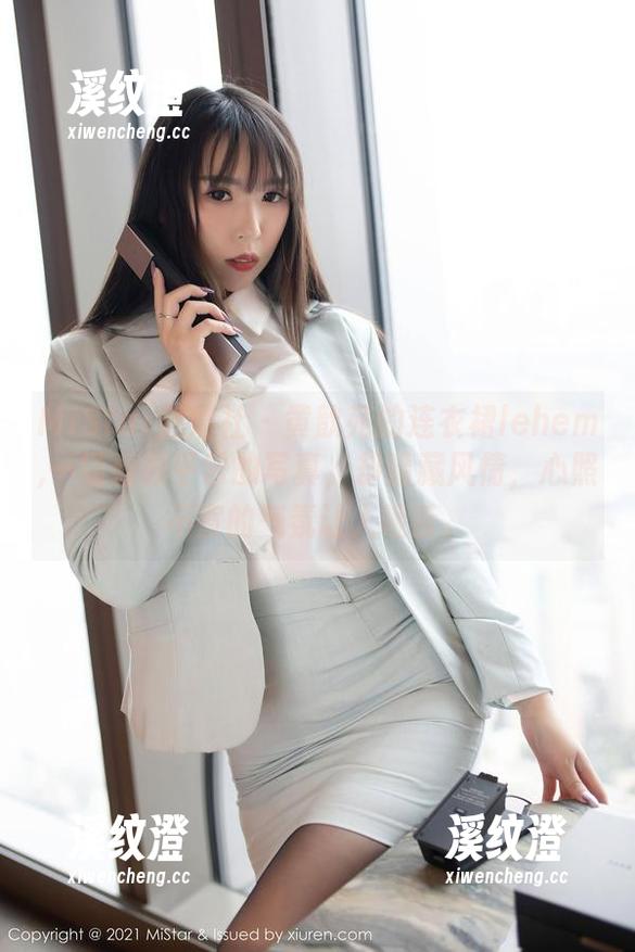 MiStar魅妍社 - 黄歆苑的连衣裙lehem,一场看似平常的写真，却暗藏风情，心照不宣的气氛让人咂舌。