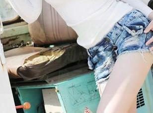 MyGirl美媛馆 – 夏茉GIGI的皮衣我能喝，随便美图一望而知；图包更像是细腻的暗示。