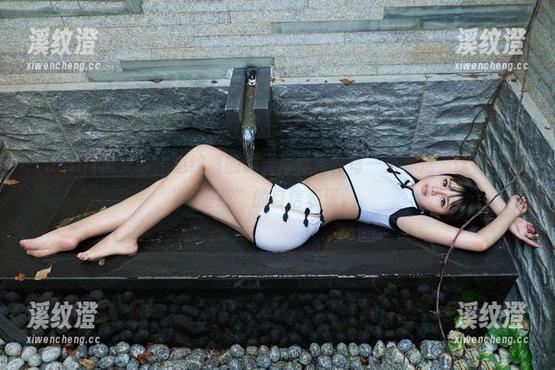 TuiGirl推女郎 - 赵纹清的夏天写真集，每一张都是“你看我多惬意”的自信表现。