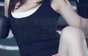 UGirls尤果网 – 最新的艾霓莎女友系列照片，让你忍不住多看几遍嘛！