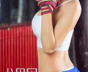 UGirls尤果网 – 全套泳装图包，慢慢看黛斯羽的造型变化，差点就想学走秀了！