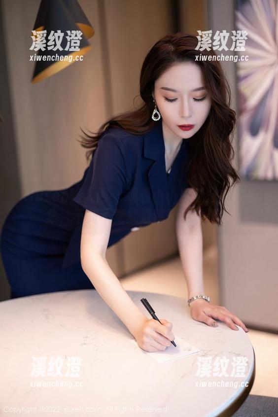 Xiuren秀人网-小小白思宜 Xiuren秀人网 - 观看小小白思宜棉袜合集,不知不觉就被袜子迷住了?