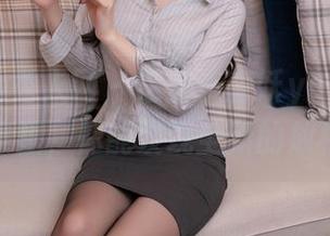 Xiuren秀人网 – 这些小蛮妖yummy瑜伽合集里，你能发现全新的放松吗？