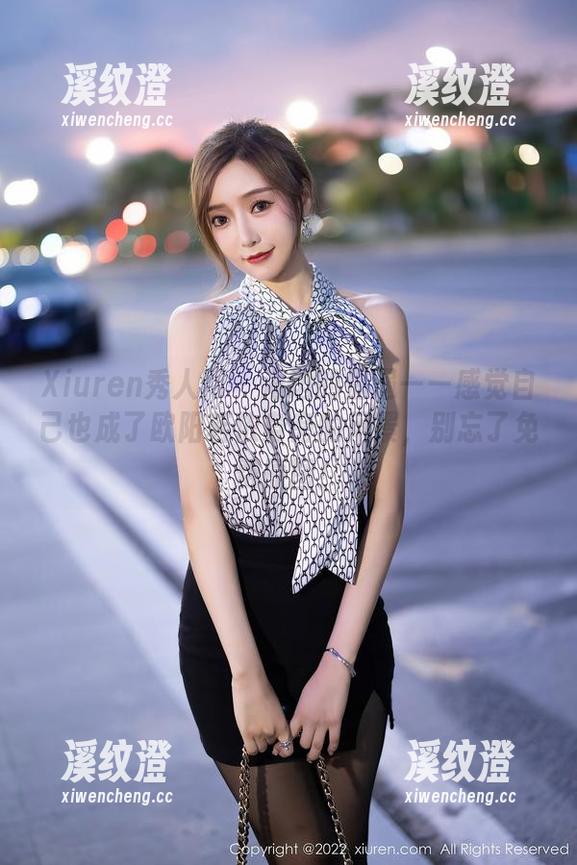 Xiuren秀人网-欧阳若依 Xiuren秀人网 - 海边的偶遇——感觉自己也成了欧阳若依身旁的风景,别忘了免费原图!
