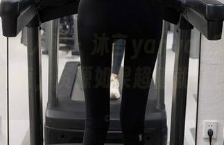 Xiuren秀人网 – 沐言yanyan穿连衣裙，看图就值，资源如果超值就打包带走吧。