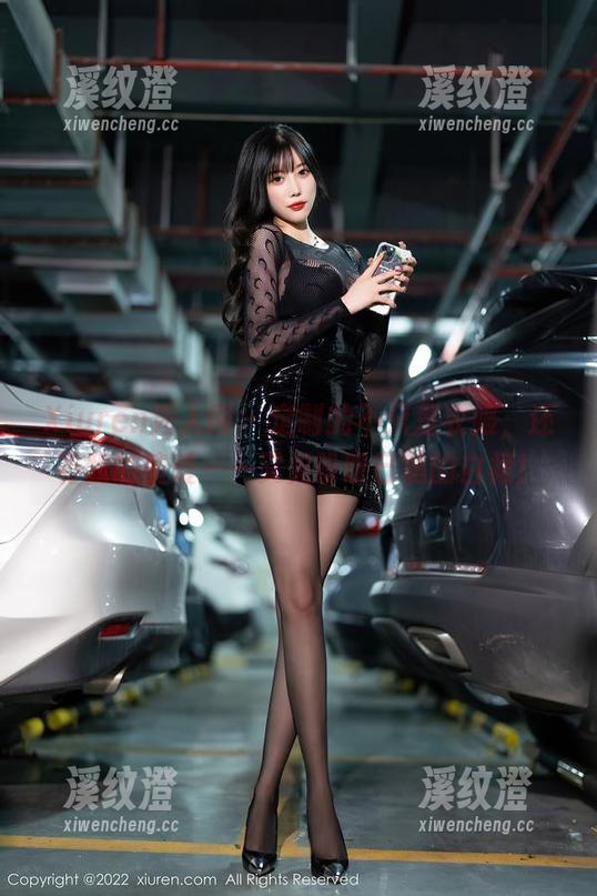 Xiuren秀人网-盼盼已鸠 Xiuren秀人网 - 定制的不只是衣服,还有我的偏爱——又见盼盼已鸠的白裙!