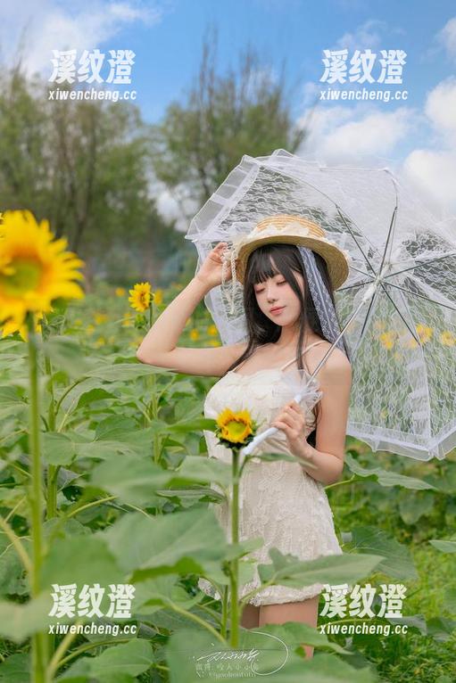 下载Yiko湿润兔的美图，顺便听听她的独白……可是跑题的节奏？