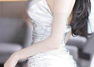 YouMi尤蜜荟 – 精致无比的Angela小热巴，皮衣高清合集就像一场不需要彩排的秀。