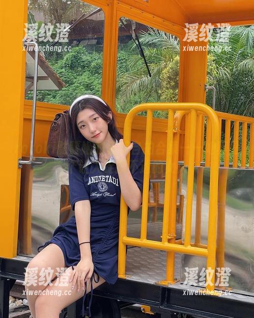 roroki骷髅姬的丧美自拍合集——她真是个让人捉摸不透的女人