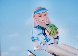 yui金鱼与海浪的高清写真对话，是说我们的一天吗？
