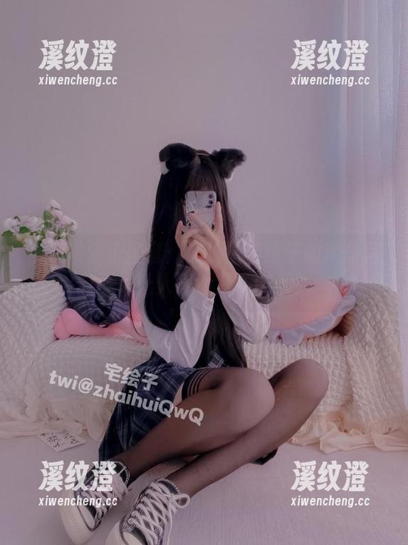 二阶堂宅绘子 当旗袍遇上圣诞:二阶堂宅绘子的网盘写真,让人猝不及防的美!