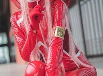 五更百鬼的女仆写真，简单一句——满眼都是妩媚的美图。