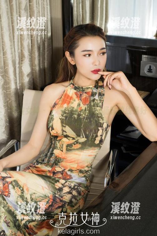 克拉女神-杨暖 克拉女神 - 一幅白丝写真,杨暖的线条好像在挑衅我