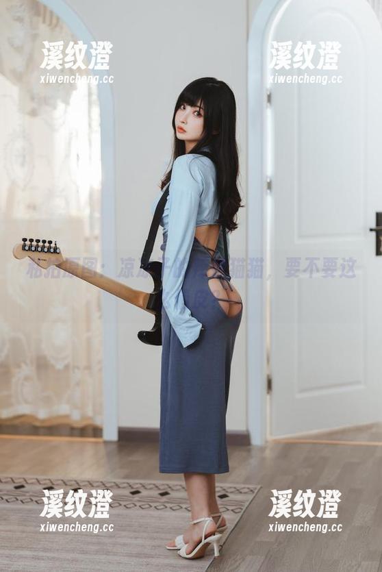 私拍原图：凉凉子的辣妹猫猫，要不要这么俏皮？