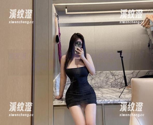可馨juicy 微密圈 - 有一丝傻傻的可馨juicy与蕾丝的图集,下载可能会让你心中冒出某些念头哦。