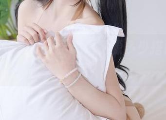 咬人小小兔的入学式，资源多少搭配这种呆萌？