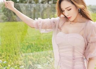 嗲囡囡 – 免费图包，方子萱白丝的每一丝都值得一看！