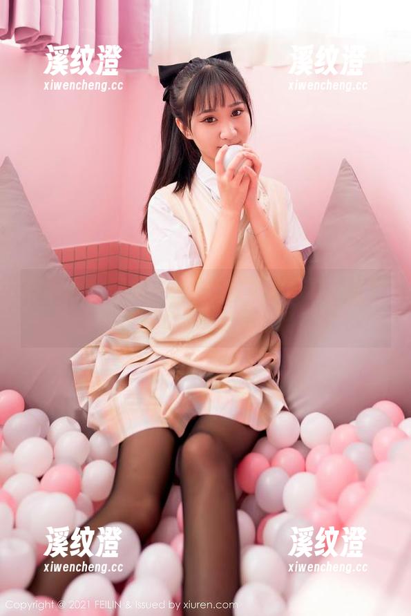 嗲囡囡 - 又是一组黑色的高清写真，龙女宝宝你这是要撩倒我吗？