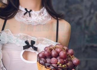 头条女神 – 套图里的杨漫妮baby，清纯得就像春天的第一缕蓝天，清澈见底！