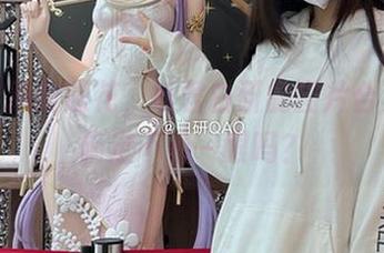 瑜伽变换到眼花，妖君白研的图片合集，你确定不看一眼吗？