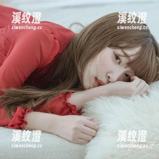 姜仁卿(강인경)比基尼写真，听说连她自己都不想离开镜头！