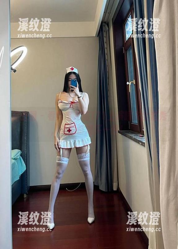 微密圈 - 看！宝儿茹171上演睡衣全套秀，连我都想买一件！