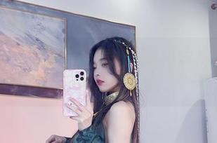 小小奶瓶儿的“不正经”学妹合集，绝对让你眼前一亮