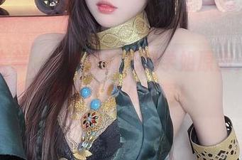 最新来袭，小小奶瓶儿的学姐原图，简直是行走的滤镜啊！