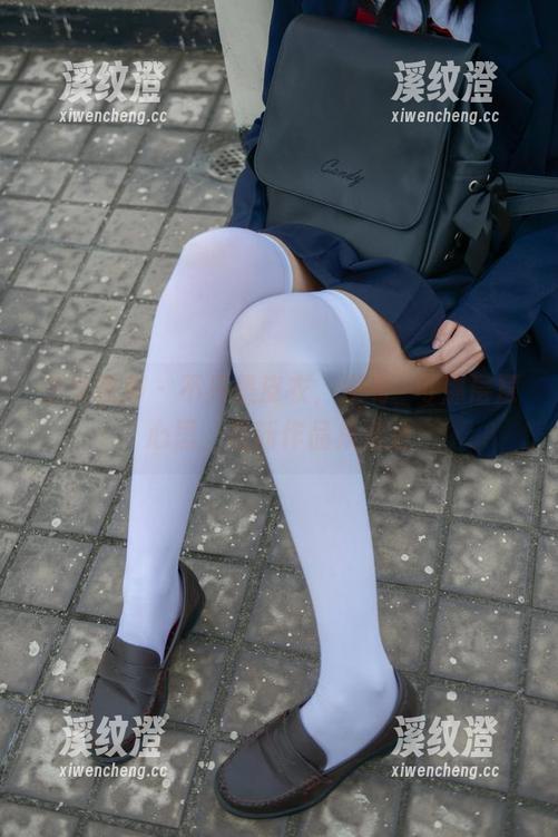 少女秩序-晞可 少女秩序 - 不只是皮衣,还有晞可那层层心思,最新作品集速递