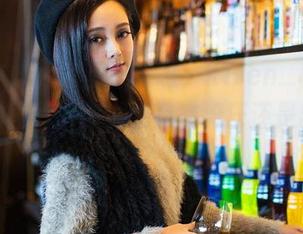 推女神 – 大家都来瞧瞧，Kiren_程程程的运动图片，你说她是在流汗还是出美照？