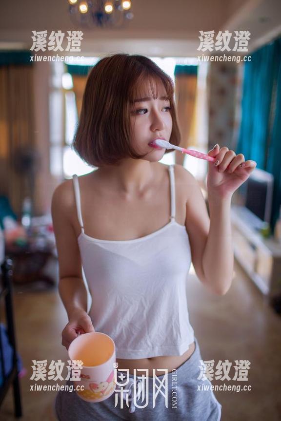 果团网里的红霓裳：当你发现美图的危害是让你工资飞走!