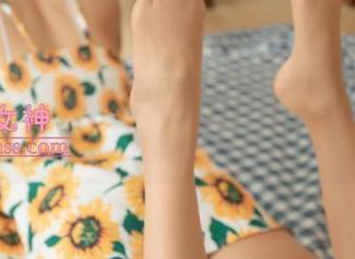 梦丝女神 – 这组灵唯修女写真，图包直击审美底线