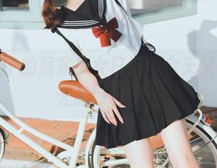 河豚抚子的居家少女日记，今天又是无圣光的好日子！