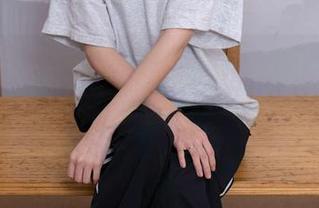 甜予摄影 – 松松的板鞋图集：我敢打赌你不会只看底！精选了那双让你停止滑动的鞋。