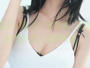 眼酱大魔王w的女王写真集，资源让人一秒想扑倒，那种气场！