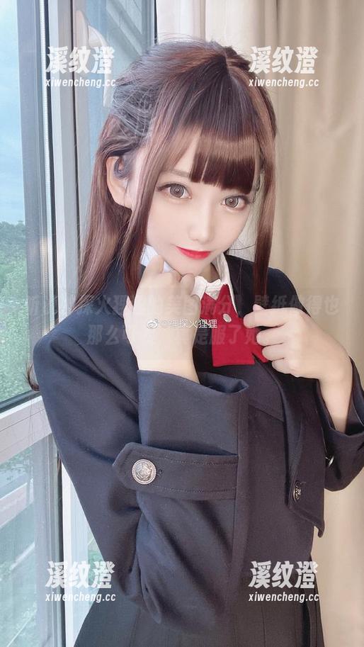 听说神探火狸狸的美图满分，壁纸做得也那么可畏，真是服了她。