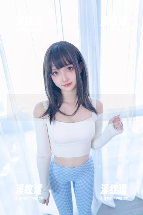 神楽坂真冬 网上的神楽坂真冬——放课后秘密图集,让你窥视课堂外的小欢乐!