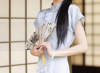 秀人网 – 点击下载，安然Maleah姐姐让你重新定义‘好姐姐’！