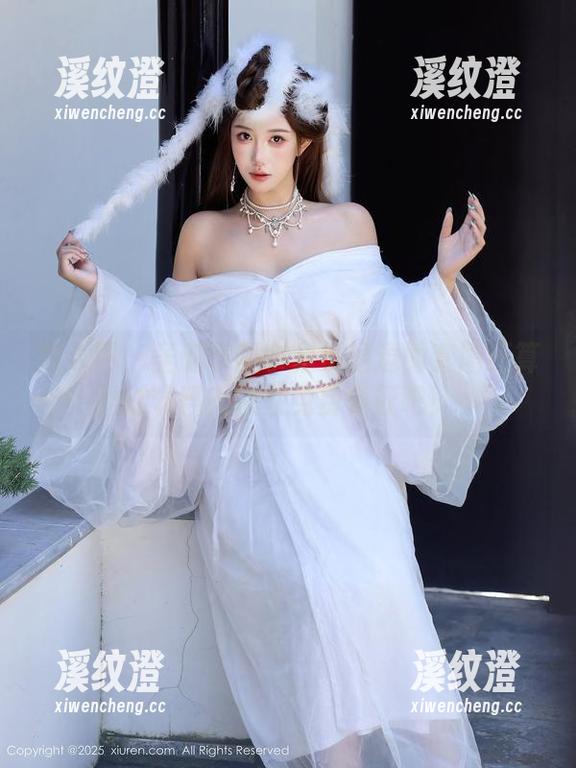 秀人网 - 圣诞节不拿是小逗逗的套图还算过节吗？快来免费领取吧！