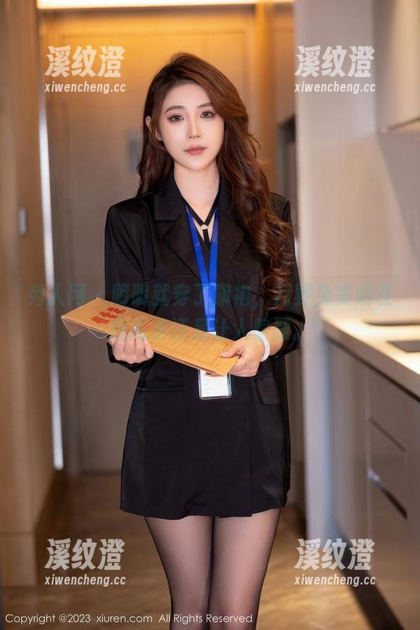 秀人网-月野兔美妞 秀人网 - 明明就穿了旗袍,月野兔美妞在线高清还是让人偏题。