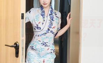 秀人网 – 浅浅Danny的皮衣逆天了，是否应该分享点小八卦？