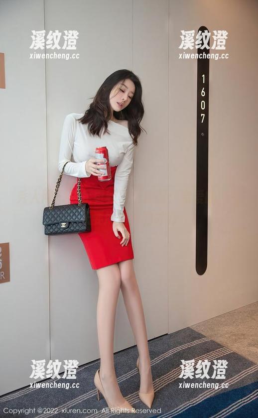 秀人网 - 美足更新日历提醒：亲爱的，今天要刷清妙的才行