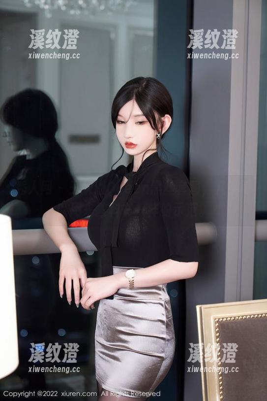 秀人网-王婉悠Queen 秀人网 - 王婉悠Queen黑丝套图,几乎可以用来教科书一样的示范。