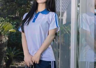 秀人网 – 来自最新图库的白兔西希制服款，果然是“制服控”们的新欢。