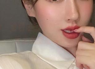 微密圈 – 紫色哒豚豚的超凡和服图集，让无圣光绽放另种风采